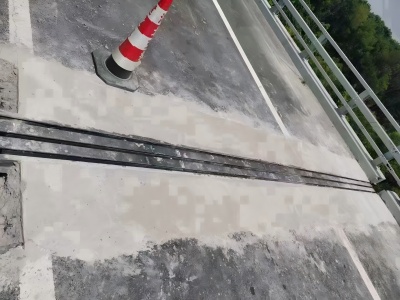 石峰伸缩缝更换后浇筑材料快速结构修补料速砼的产品特点及施工流程​